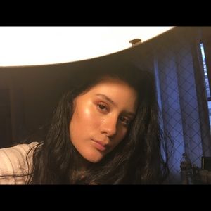 Meet your Posher, Daniella